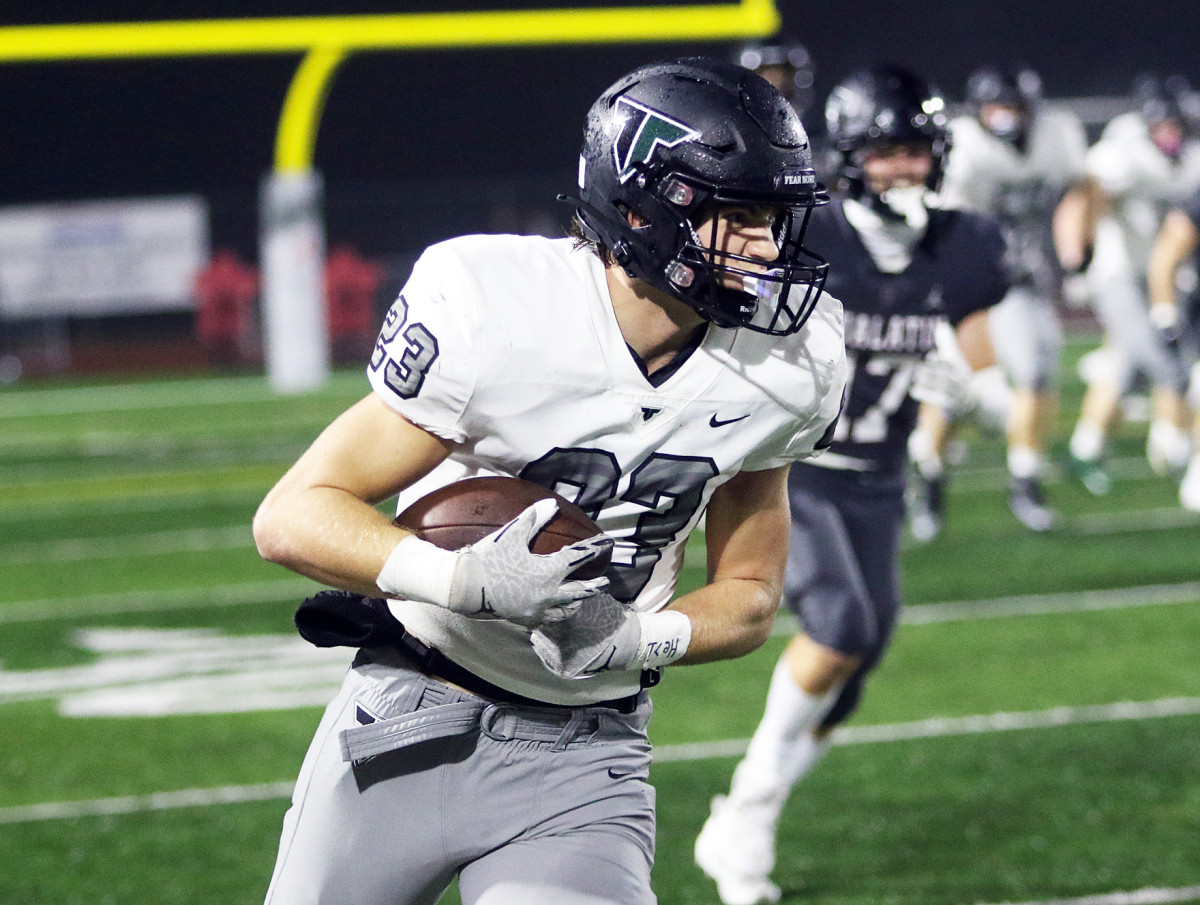 Tualatin Tigard football Oregon October 28 2022 Dan Brood 33
